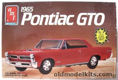 AMT 1/25 1965 Pontiac GTO 2 Door Hardtop - 3 in 1 Kit, 6593 plastic model kit